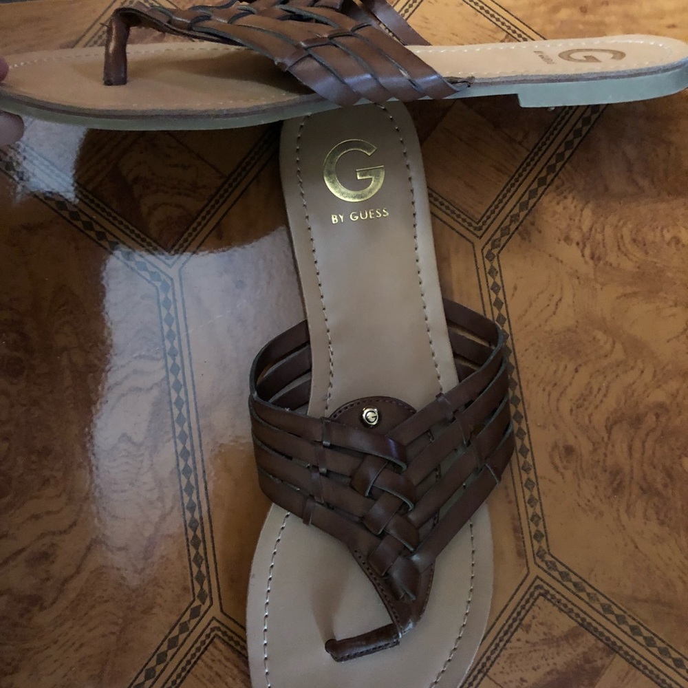 GUESS Sandals - Picture 3 of 4